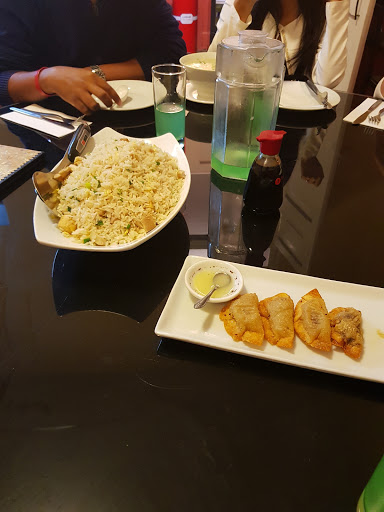 Restaurante Oriental Tausí